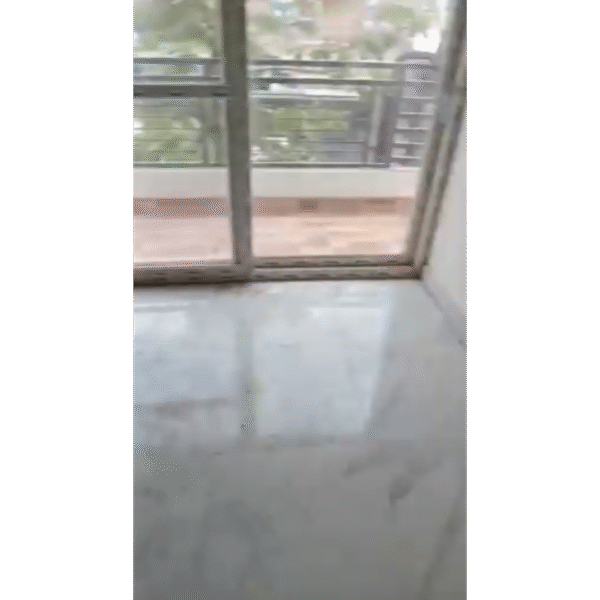 3BHK Flat with Balconies in Vishwanath Vatika - Image 4